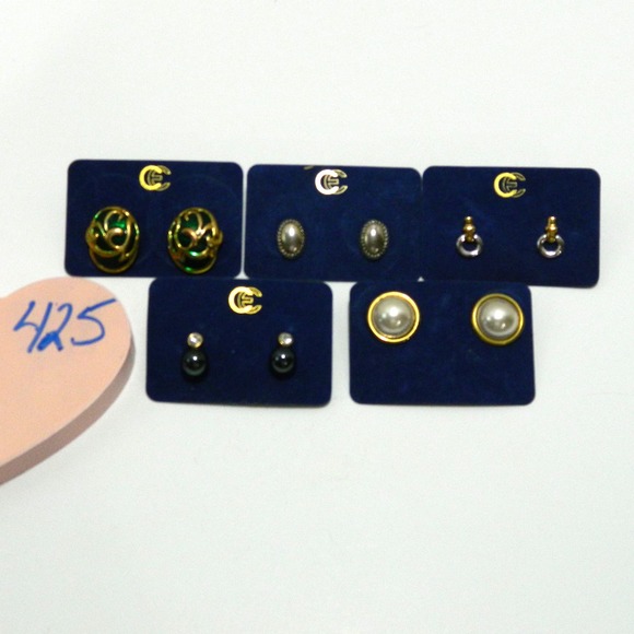 Charmelle Earrings Lot of 5 Earrings Pierced - Picture 4 of 4